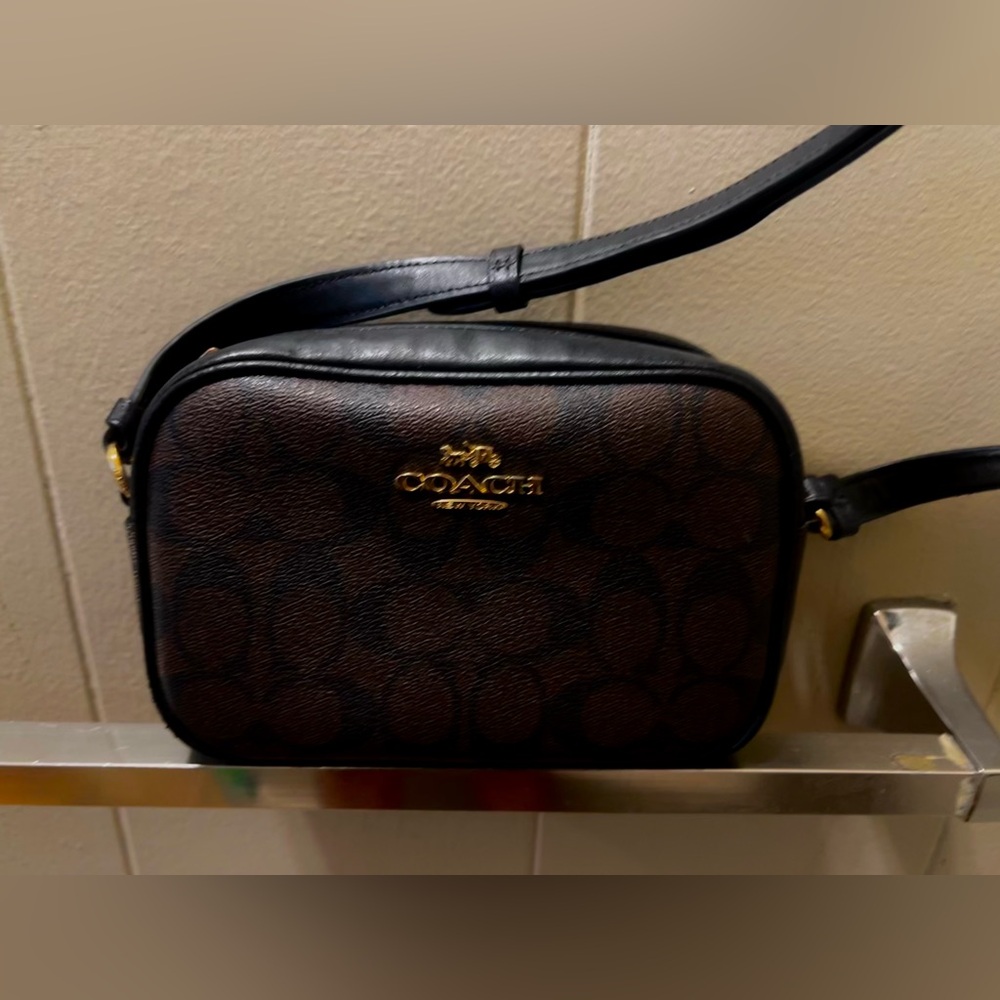 Coach signature Jamie shoulder crossbody